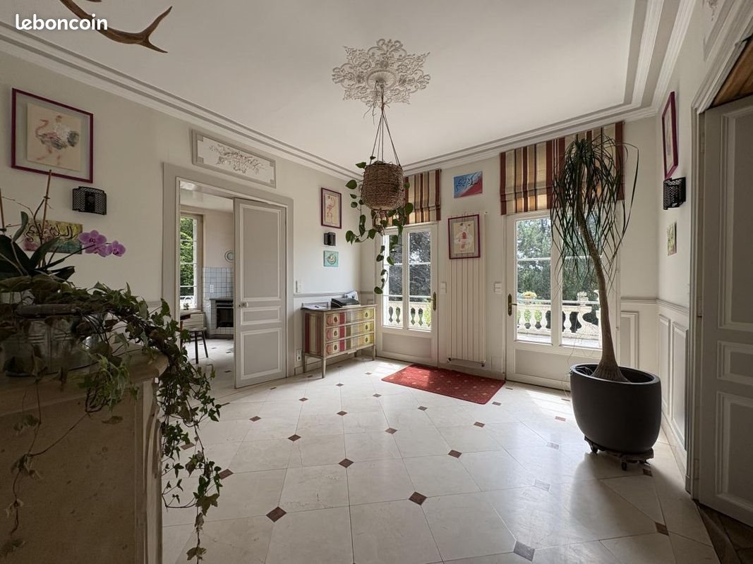 Maison à vendre, 260m², Laon