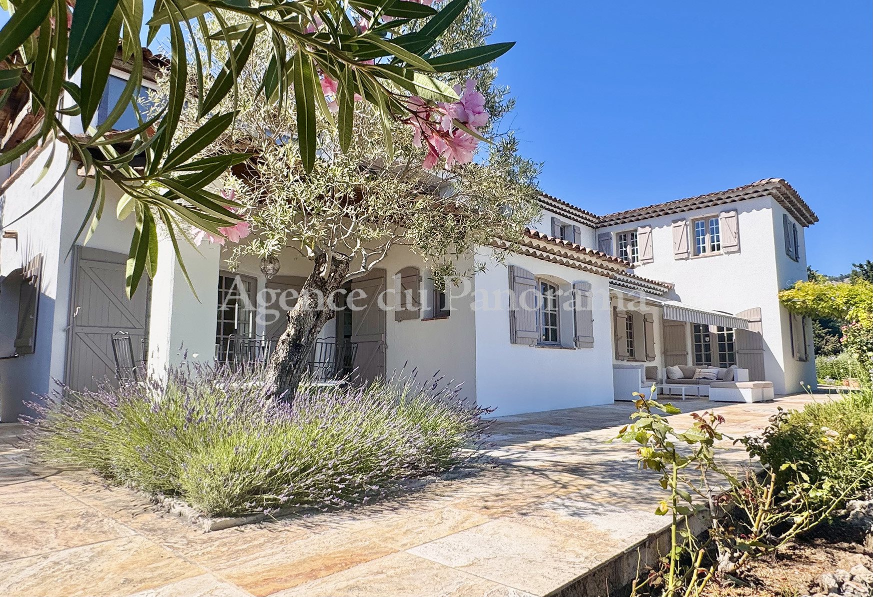 Maison à vendre, 197m², Grasse