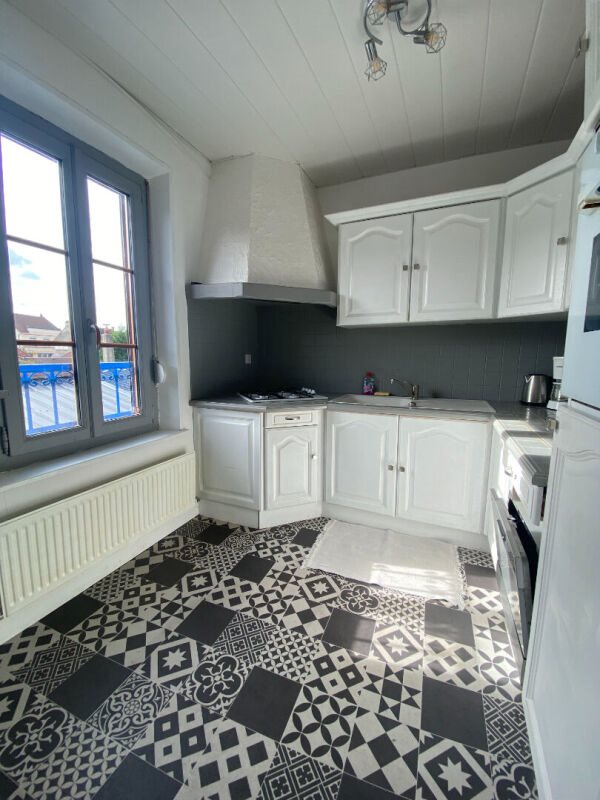 Appartement à vendre, 86m², Rue