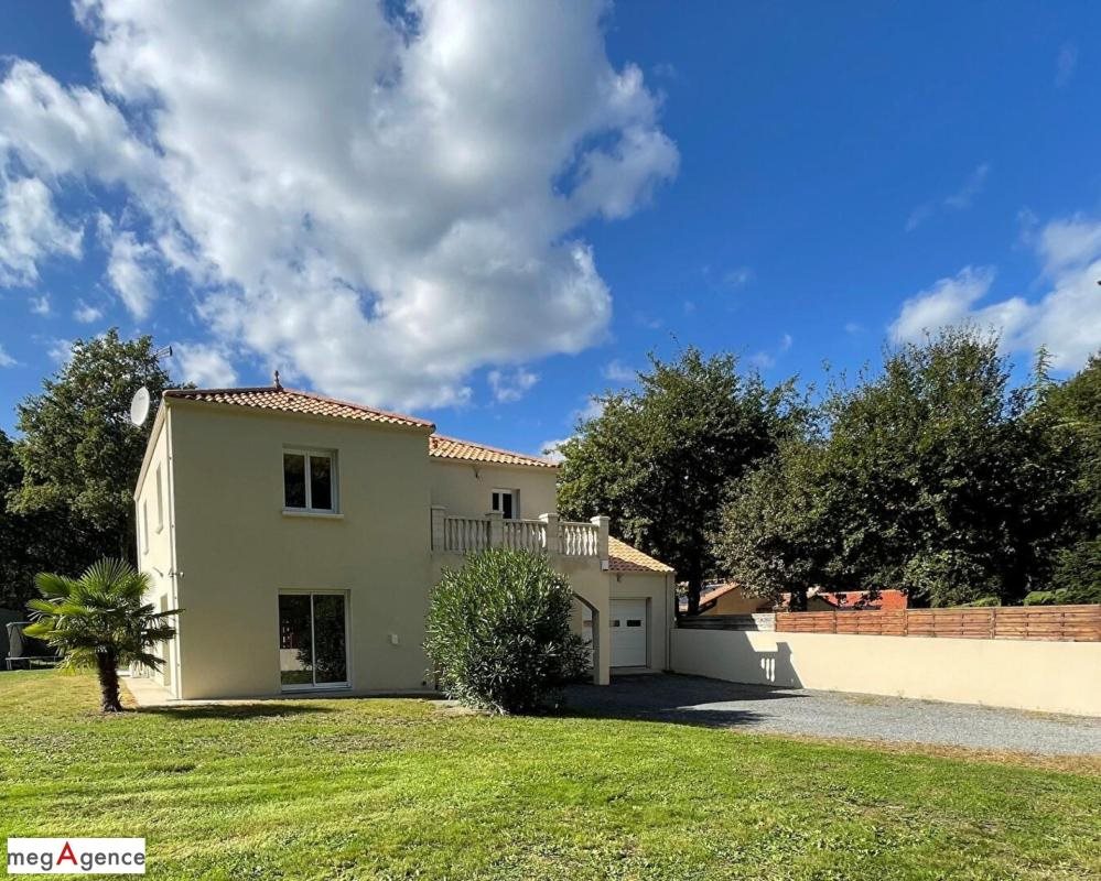 Maison à vendre, 176m², La Chevrolière