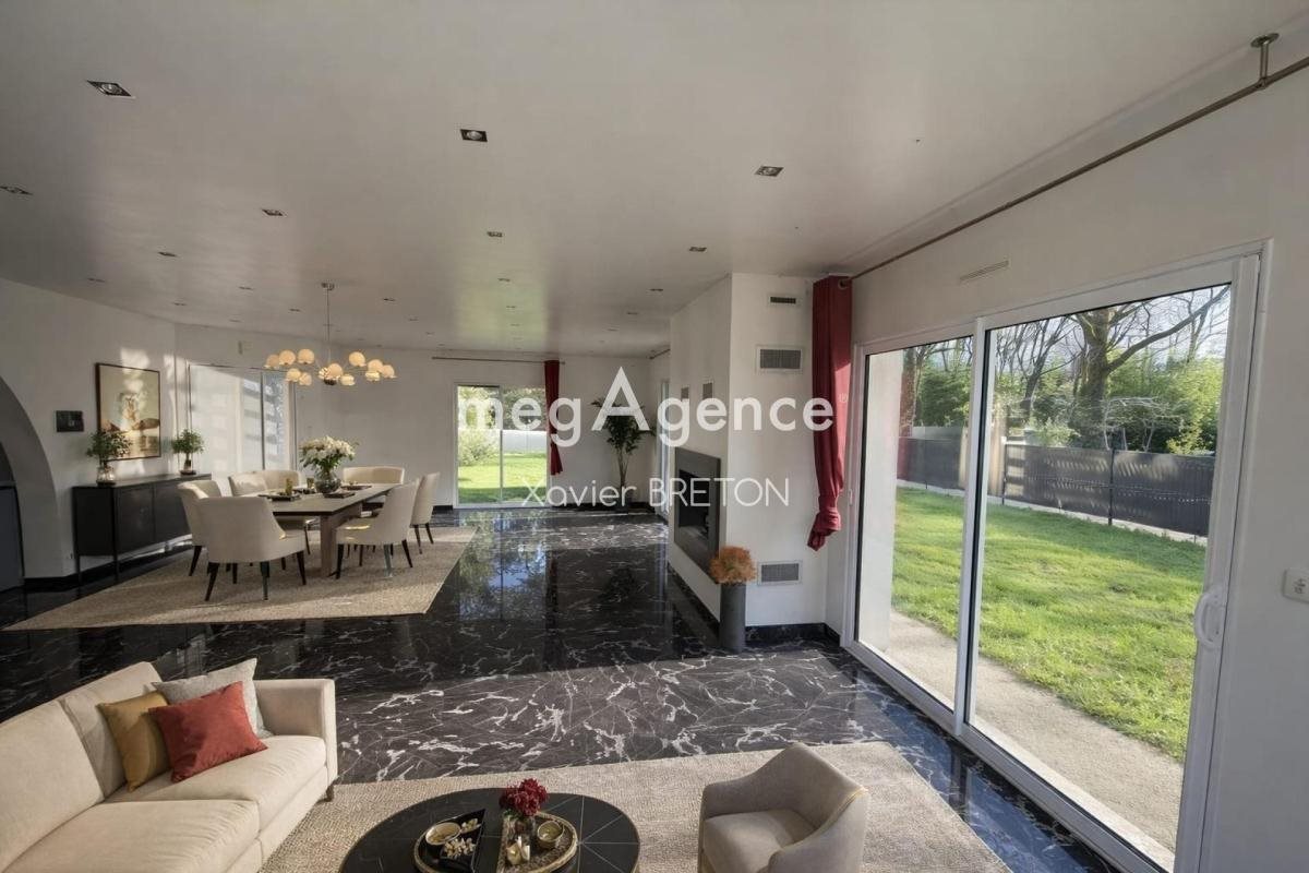 Maison à vendre, 176m², La Chevrolière