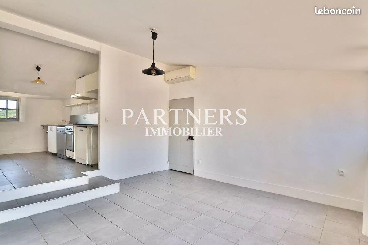 Appartement à louer, 50m², Aix-en-Provence