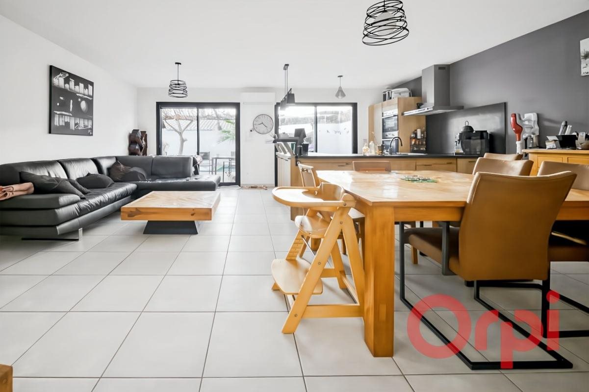 Maison à vendre, 121m², Saint-Thibéry