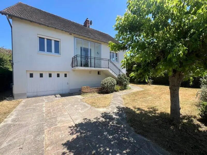 Maison à vendre, 214m², Saint-Amand-Montrond