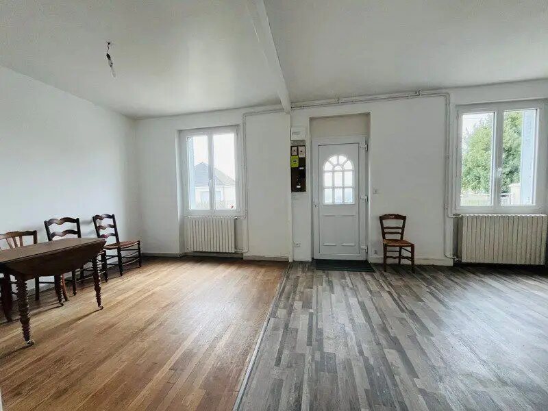 Maison à vendre, 101m², Saint-Amand-Montrond