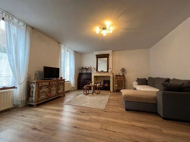Maison à vendre, 121m², Saint-Amand-Montrond