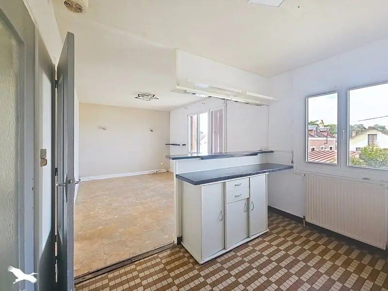 Maison à vendre, 40m², Saint-Amand-Montrond