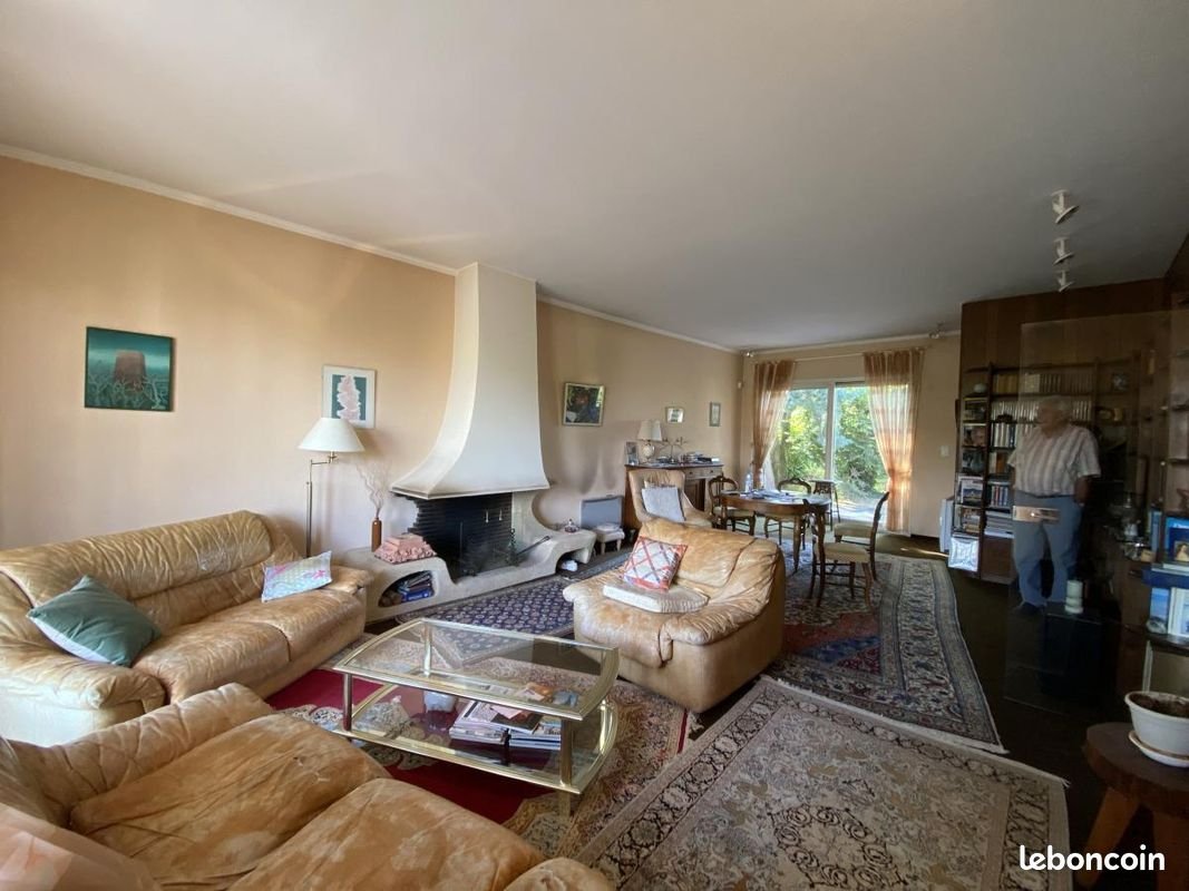 Maison à vendre, 116m², Neuville-Saint-Rémy