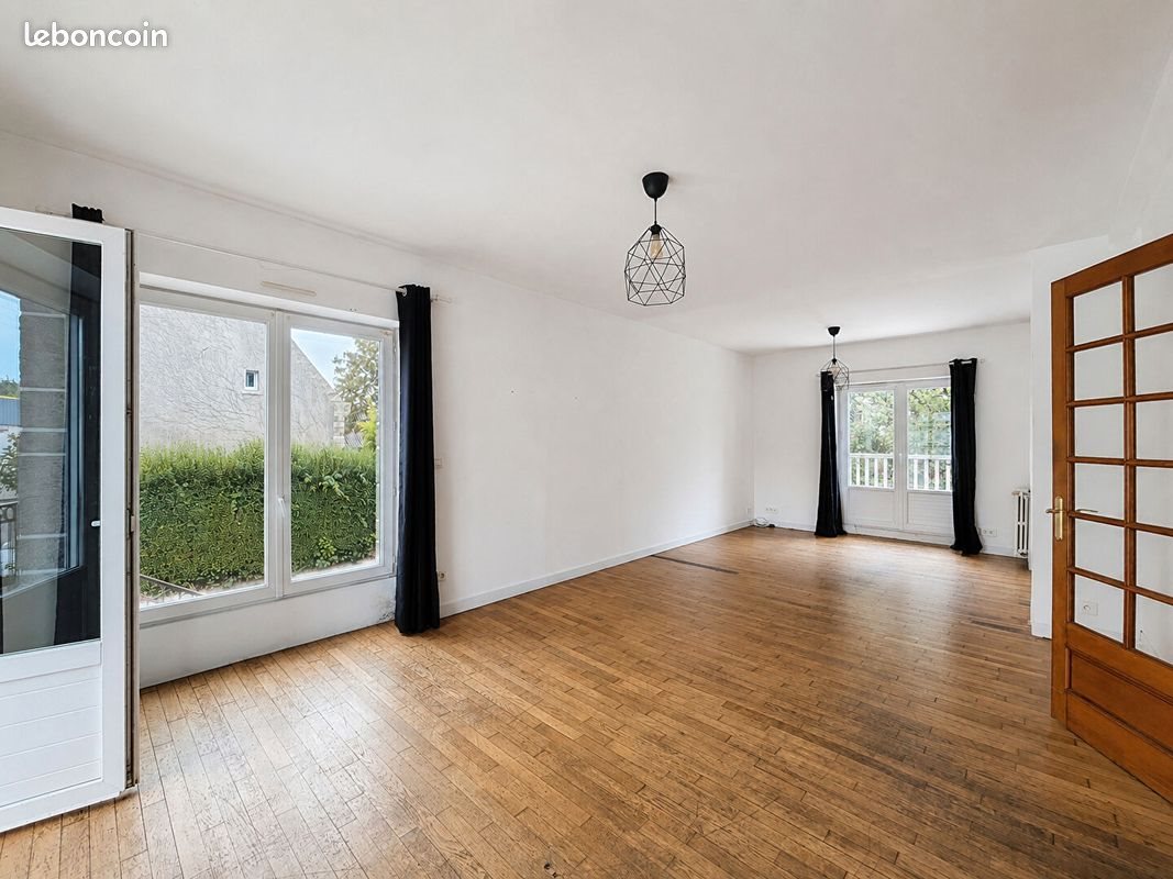 Maison à louer, 106m², Plogastel-Saint-Germain