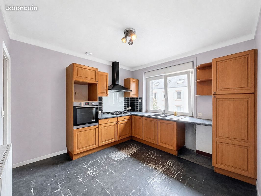 Maison à louer, 106m², Plogastel-Saint-Germain