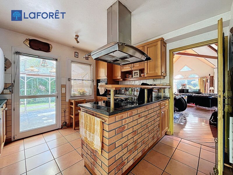 Maison à vendre, 231m², Noyal-Pontivy