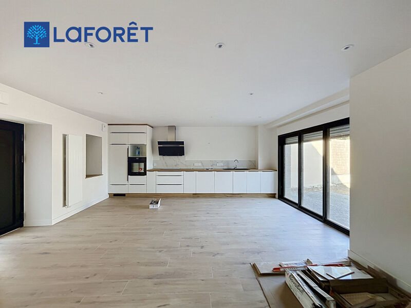 Maison à louer, 80m², Saint-Thuriau