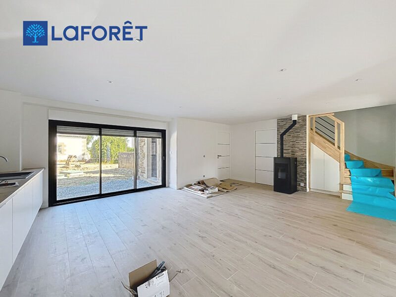 Maison à louer, 80m², Saint-Thuriau