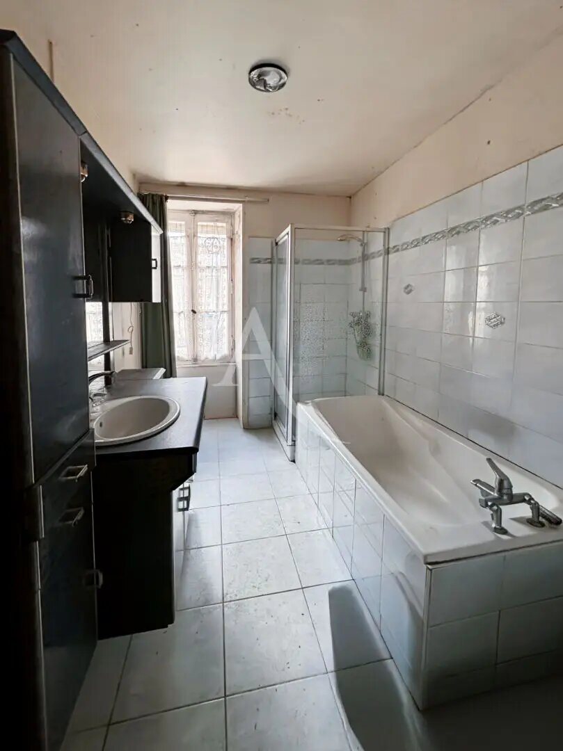 Maison à vendre, 330m², Nalliers