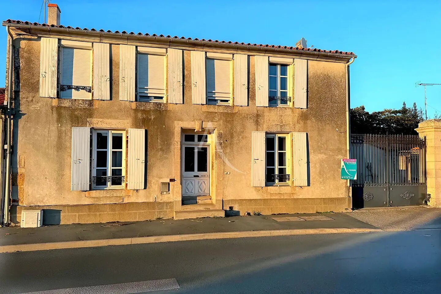 Maison à vendre, 229m², Champagné-les-Marais