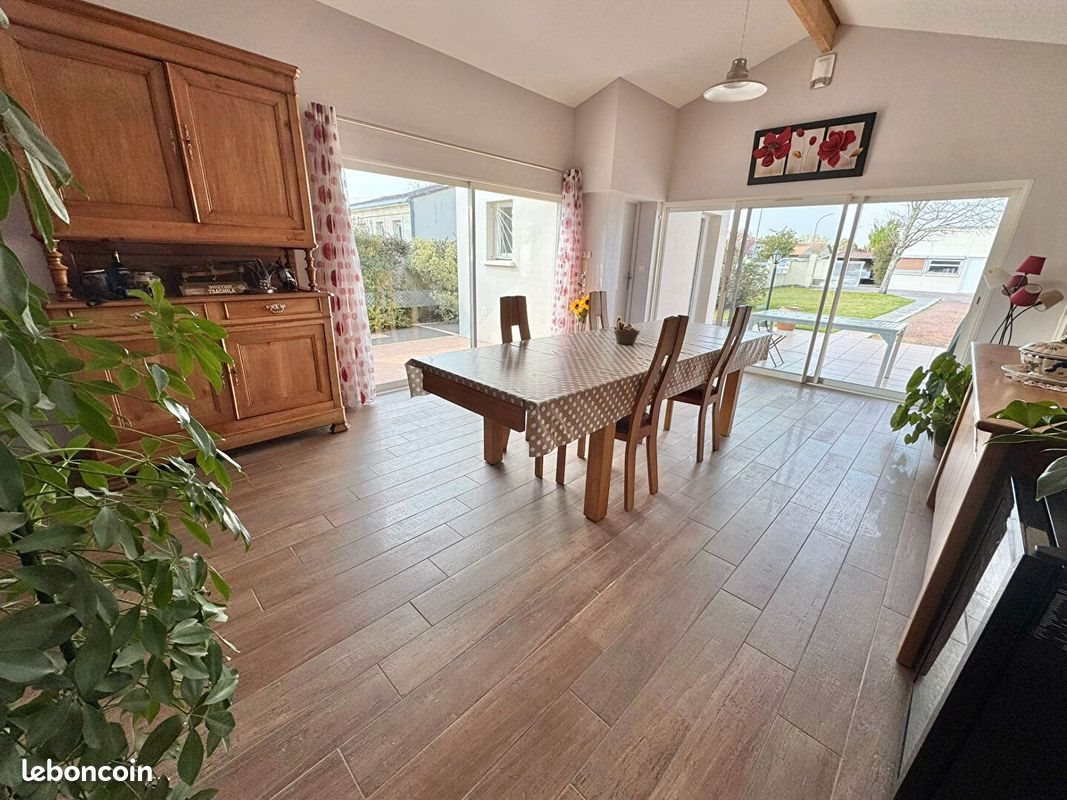Maison à vendre, 193m², Blanquefort