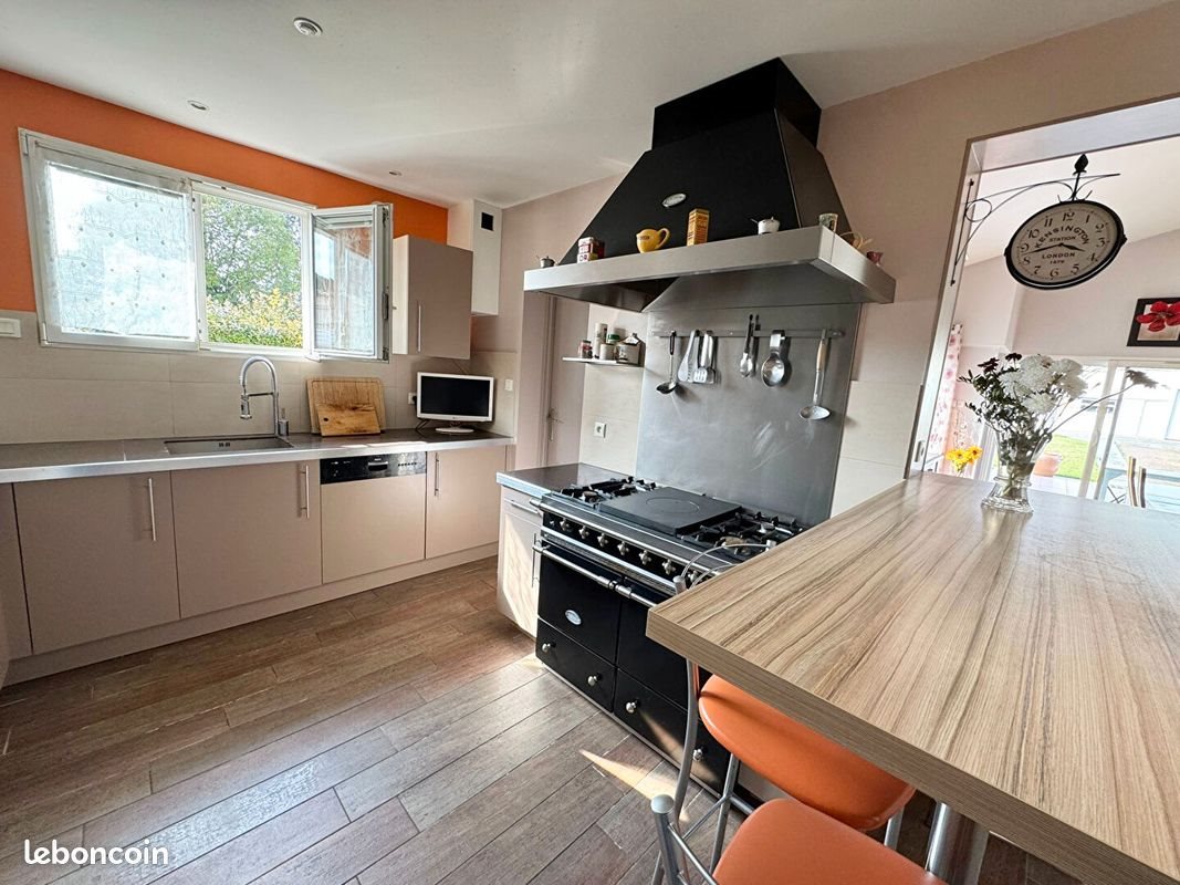 Maison à vendre, 193m², Blanquefort