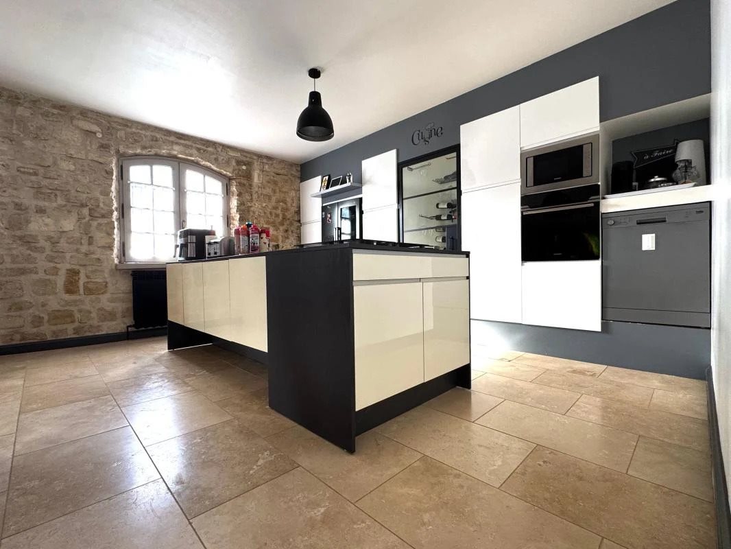 Maison à vendre, 132m², Saintes