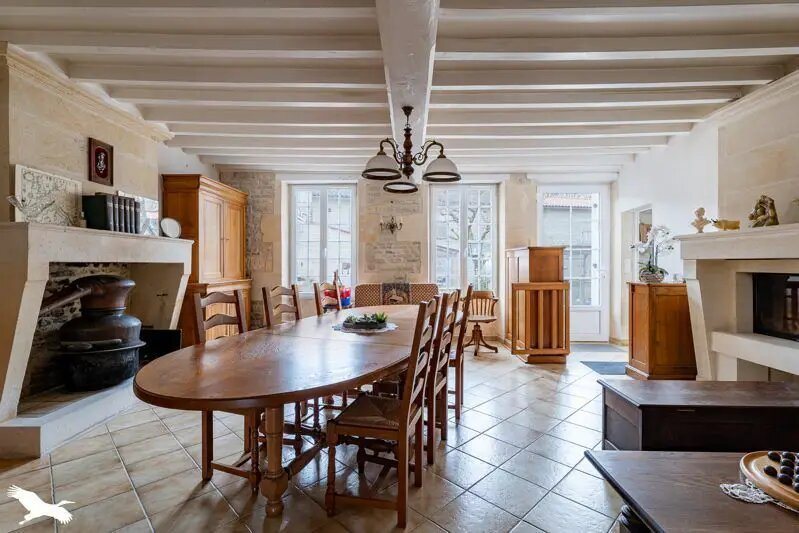 Maison à vendre, 223m², Asnières-la-Giraud