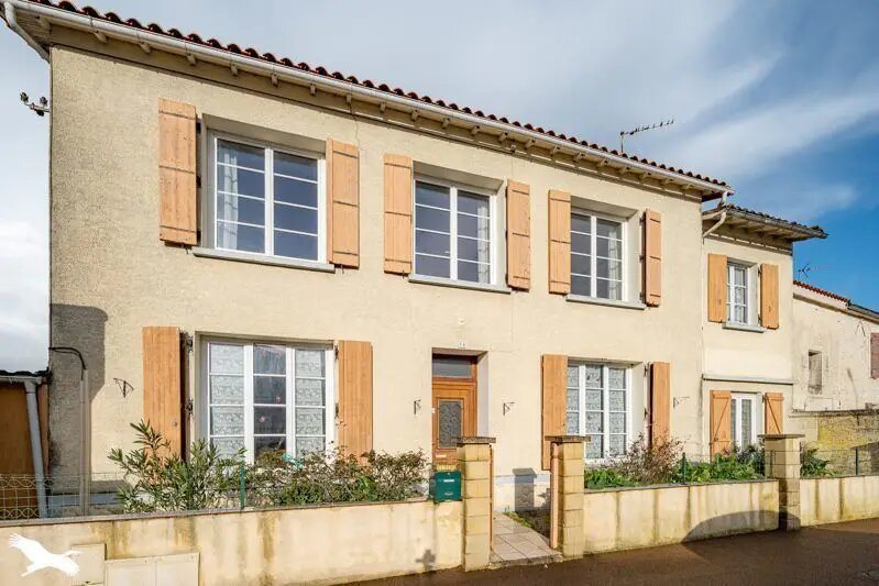 Maison à vendre, 127m², Villeneuve-la-Comtesse