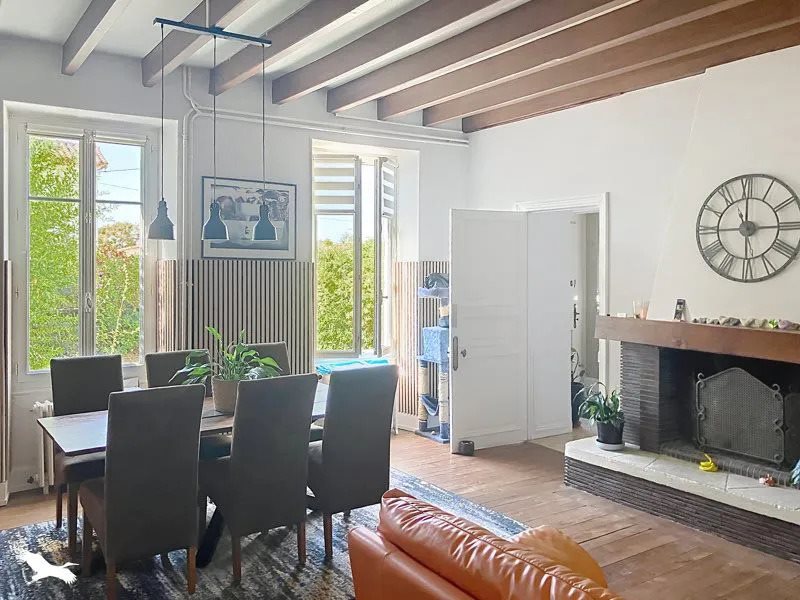 Maison à vendre, 225m², Villeneuve-la-Comtesse
