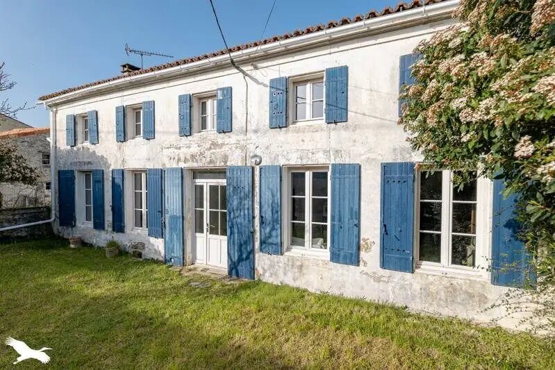 Maison à vendre, 158m², Lozay