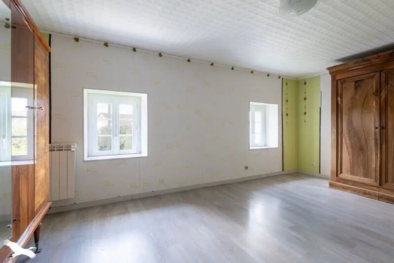 Maison à vendre, 157m², Lozay