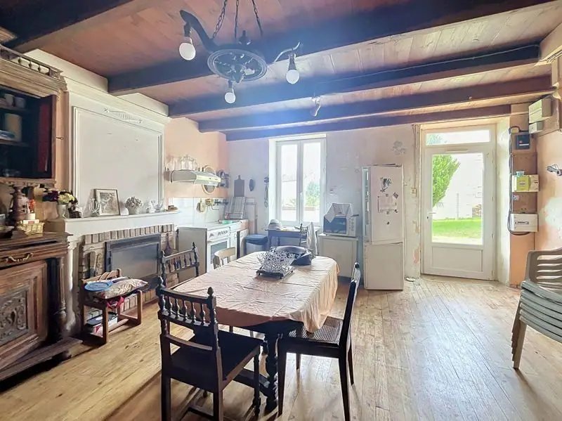 Maison à vendre, 74m², Antezant-la-Chapelle
