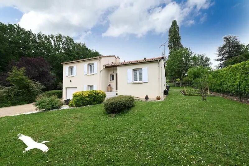 Maison à vendre, 122m², Puymoyen