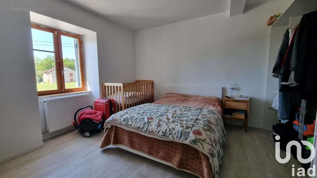 Maison à vendre, 140m², Rilhac-Rancon