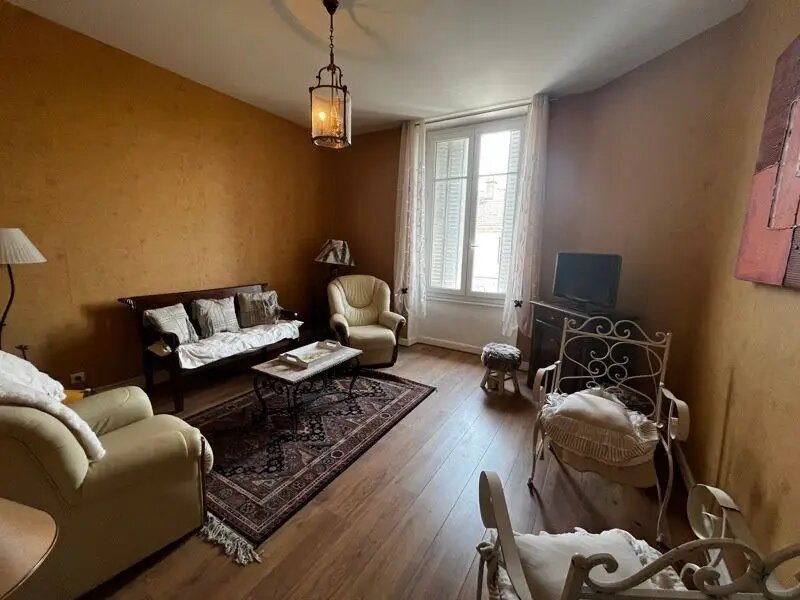 Appartement à vendre, 276m², Bourganeuf