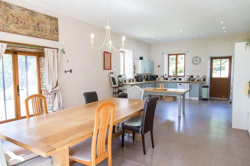 Maison à vendre, 231m², Sauviat-sur-Vige