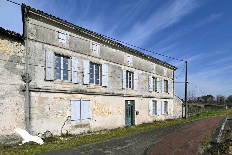 Maison à vendre, 316m², Barbezieux-Saint-Hilaire