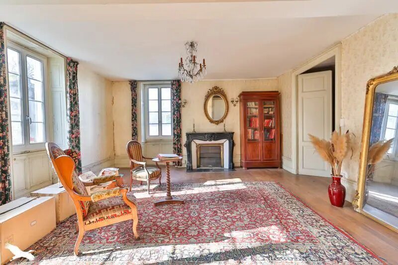 Maison à vendre, 342m², Barbezieux-Saint-Hilaire