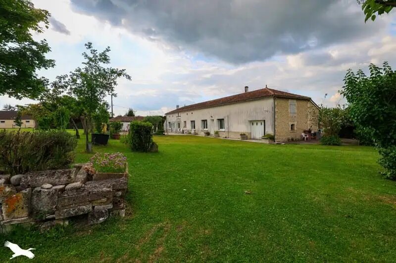 Maison à vendre, 156m², Barbezieux-Saint-Hilaire