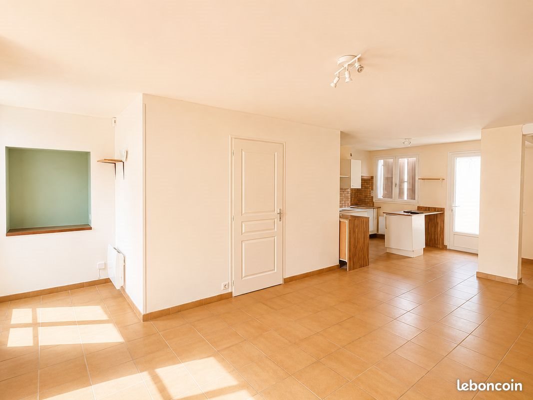 Maison à louer, 102m², Angoulême