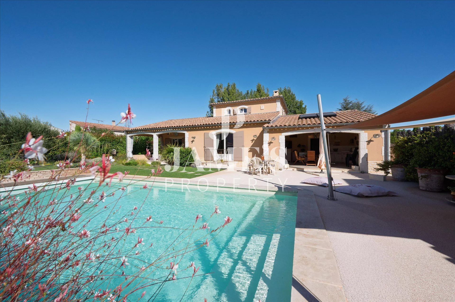 Maison à vendre, 141m², Paradou