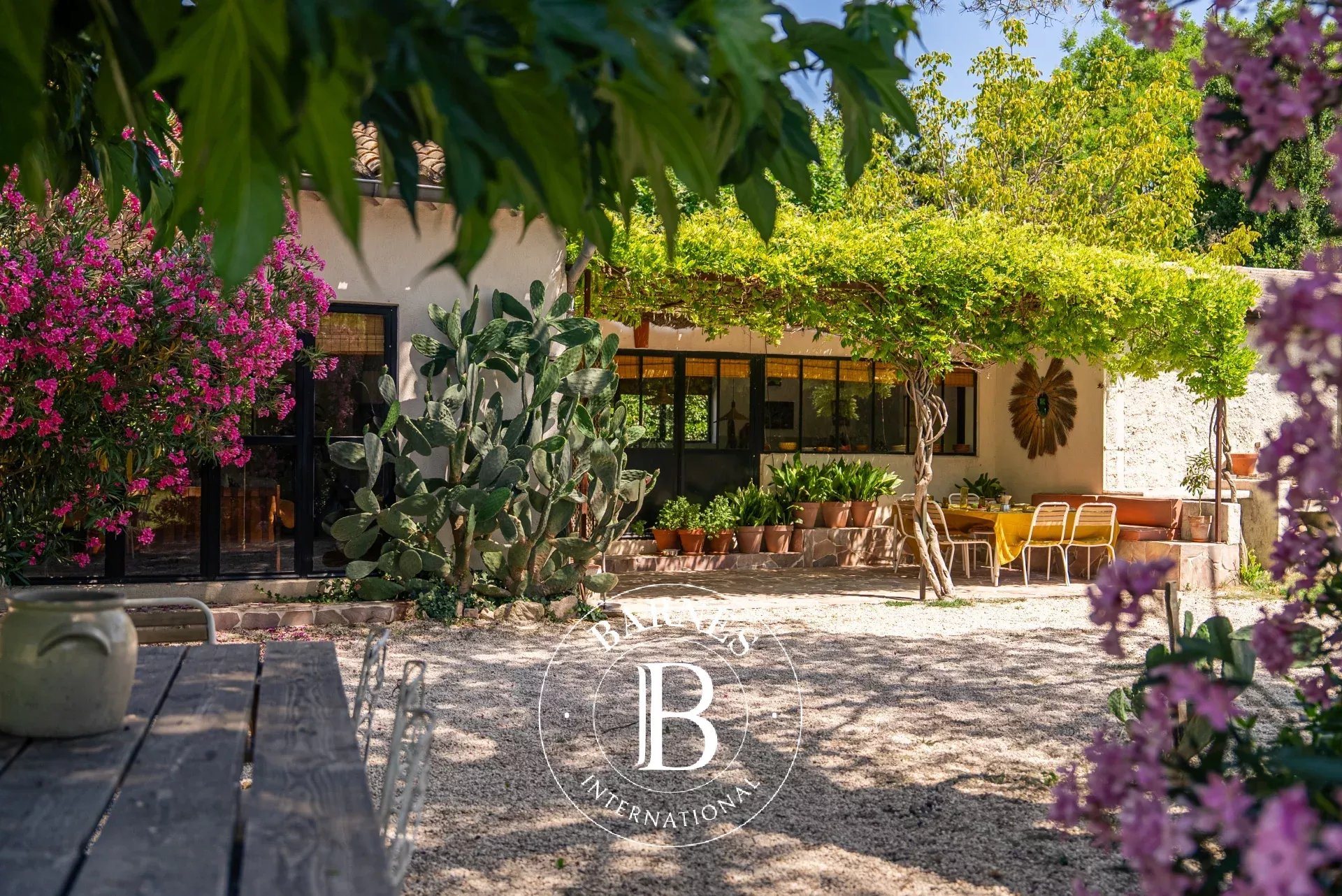 Maison à vendre, 180m², Eygalières