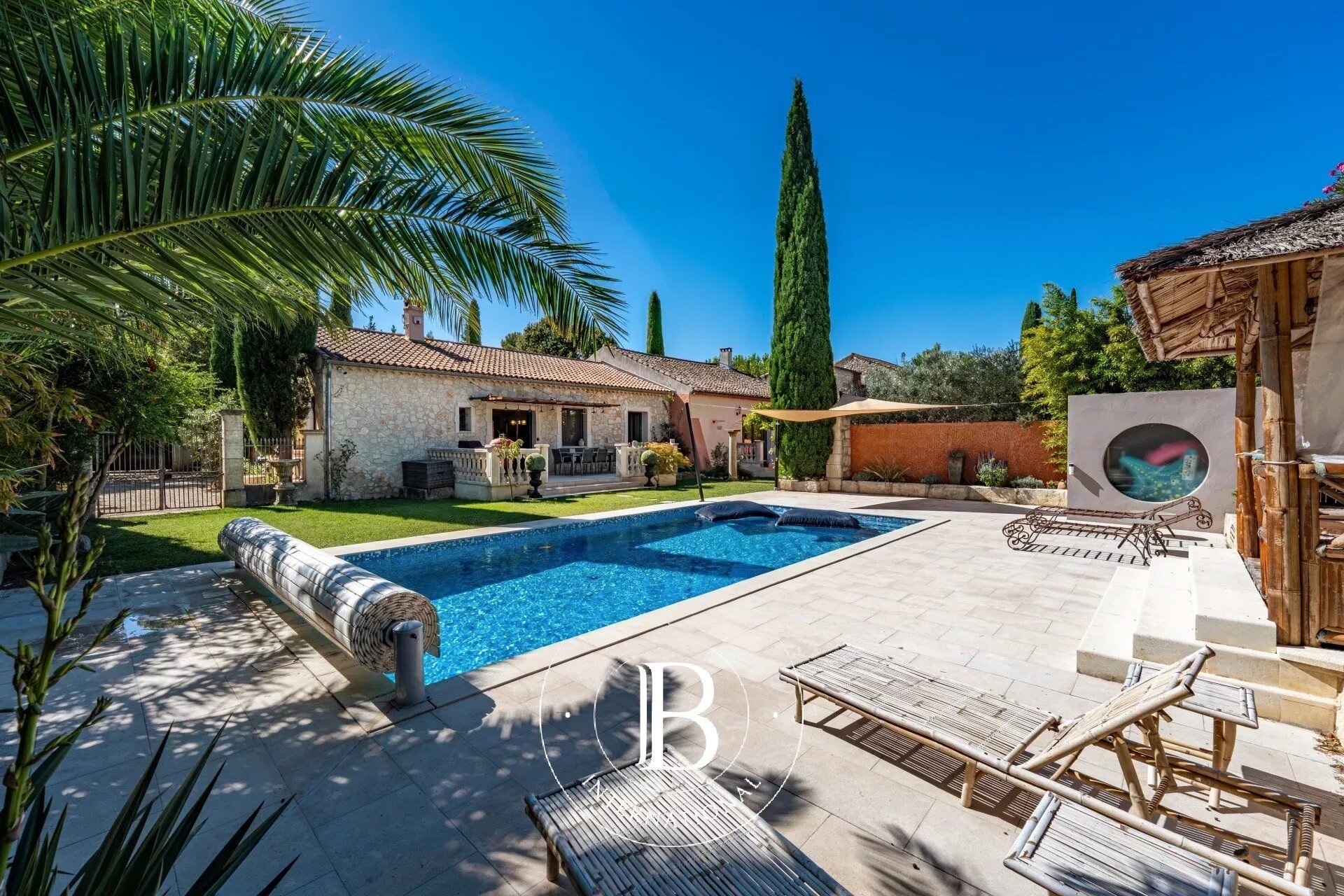 Maison à vendre, 300m², Mollégès