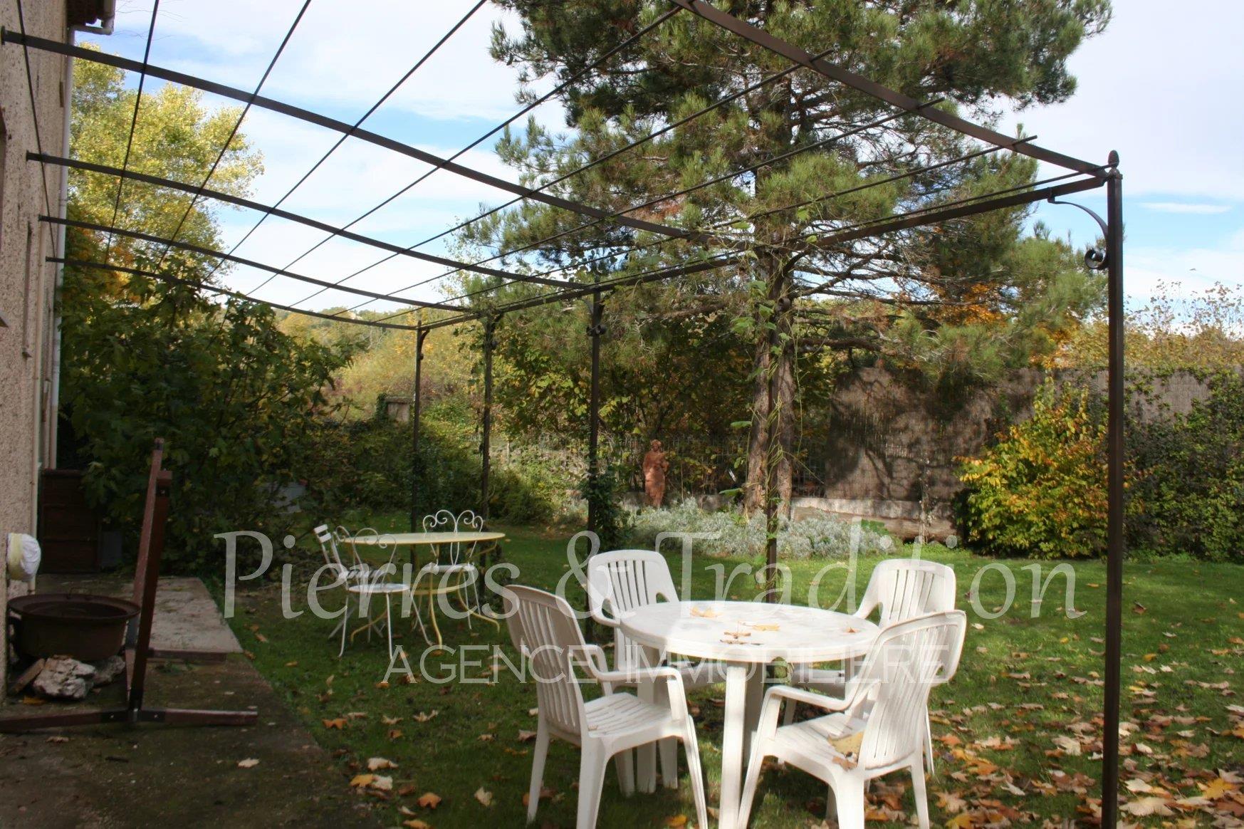 Maison à vendre, 178m², Saignon