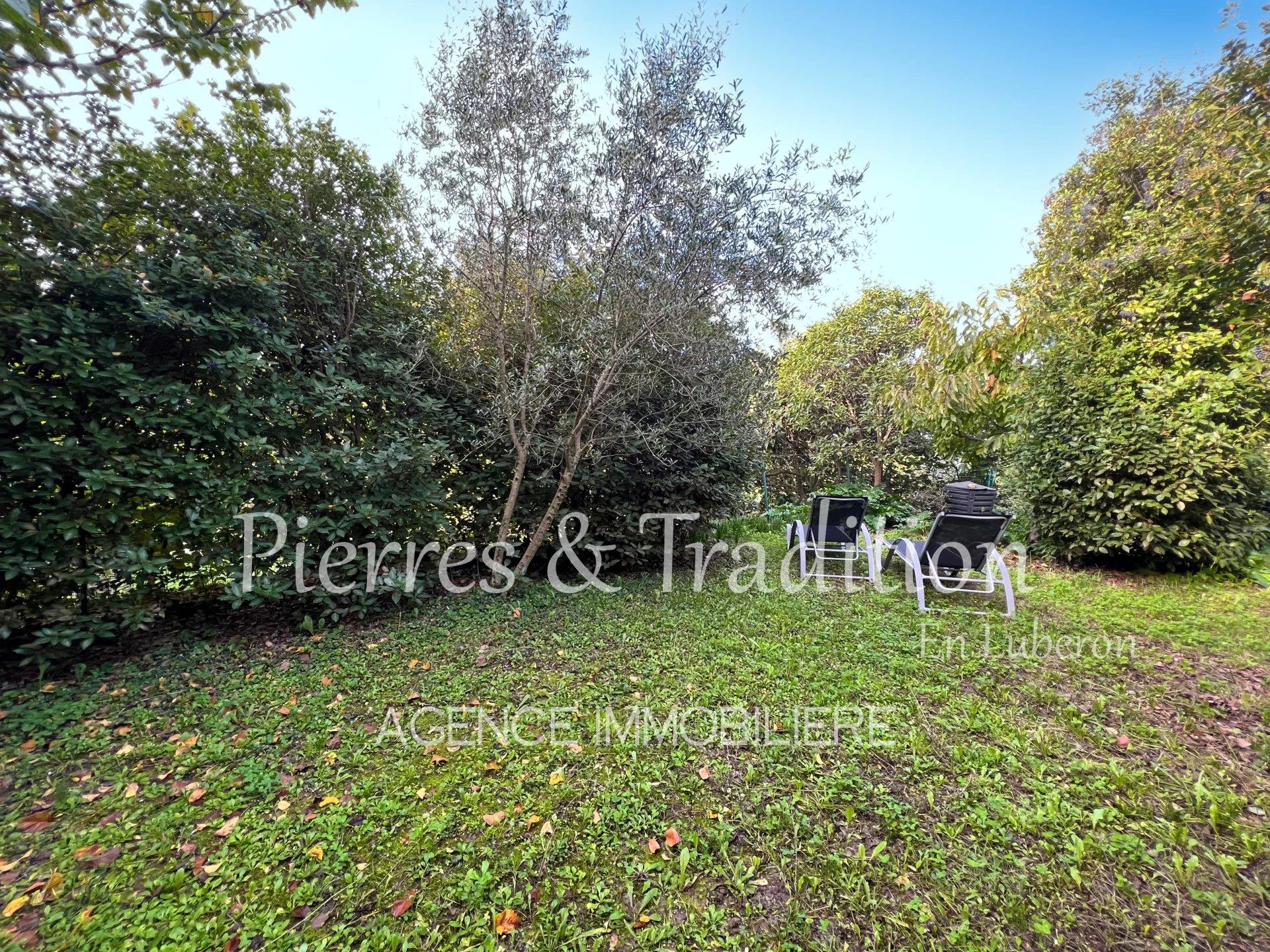 Maison à vendre, 117m², Saignon