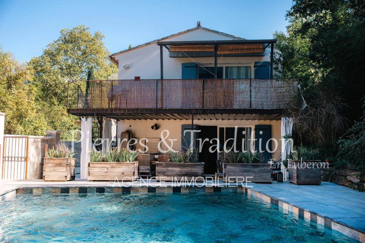 Maison à vendre, 120m², Saignon