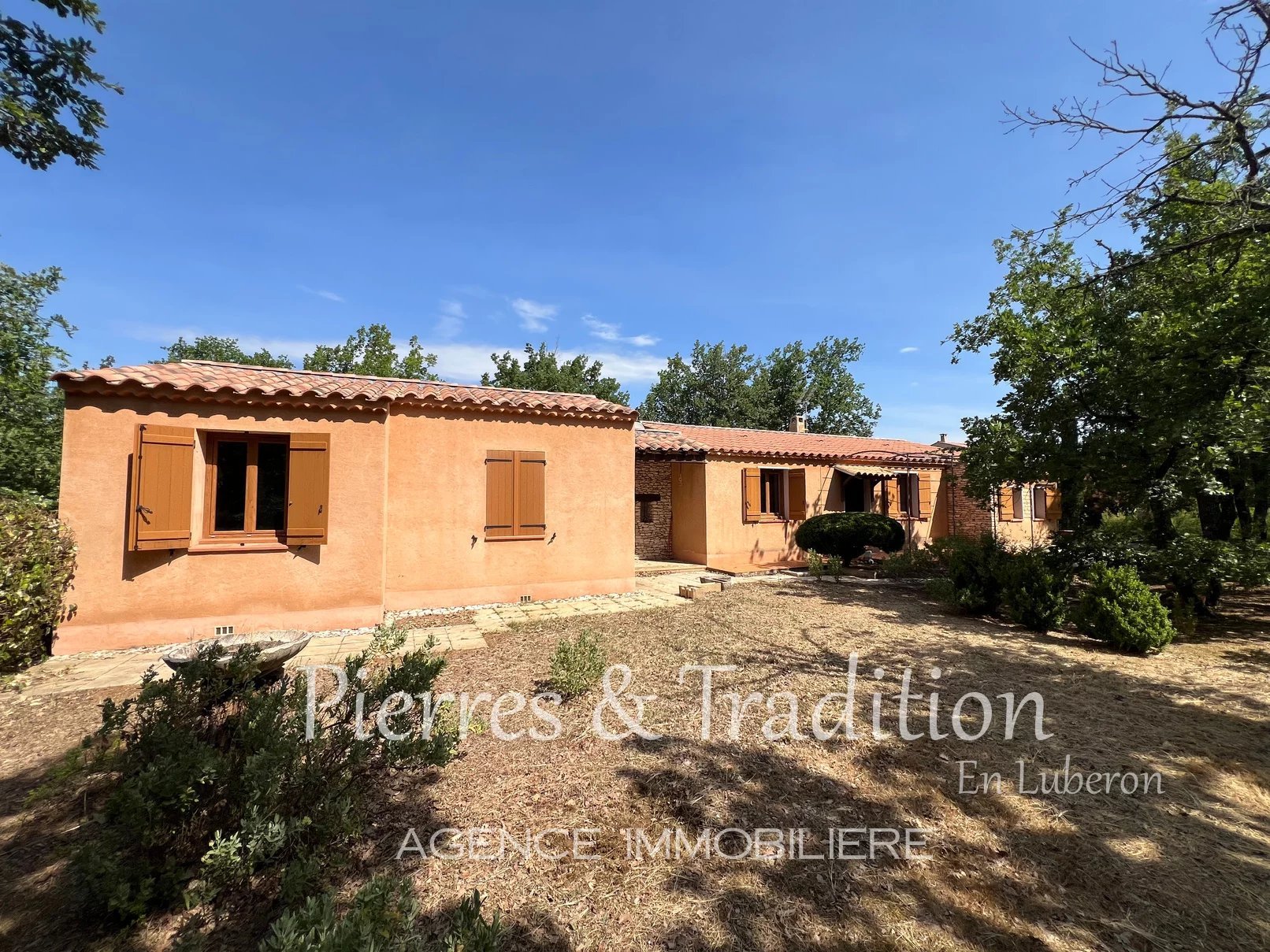 Maison à vendre, 131m², Saint-Saturnin-lès-Apt