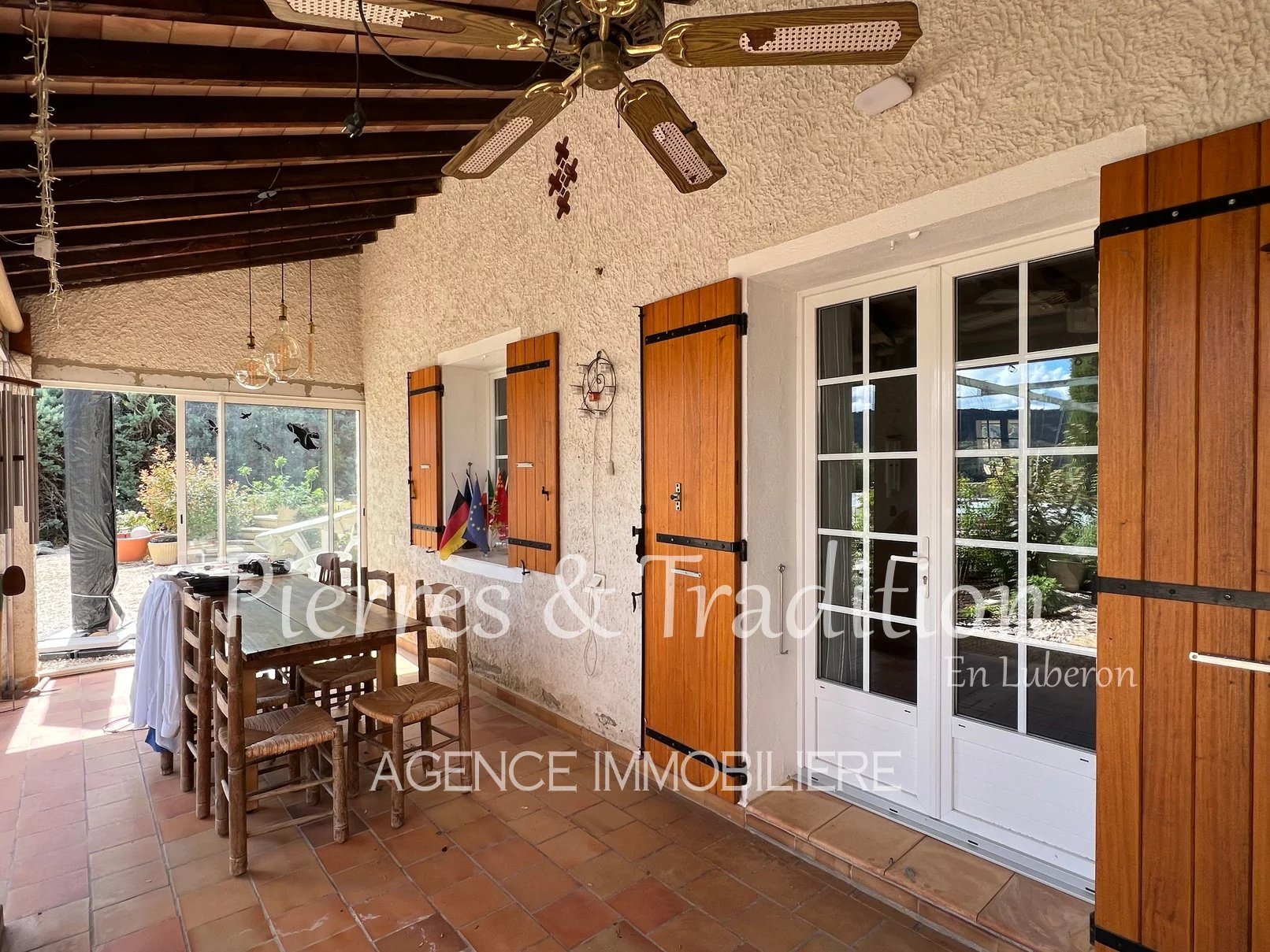 Maison à vendre, 190m², Rustrel