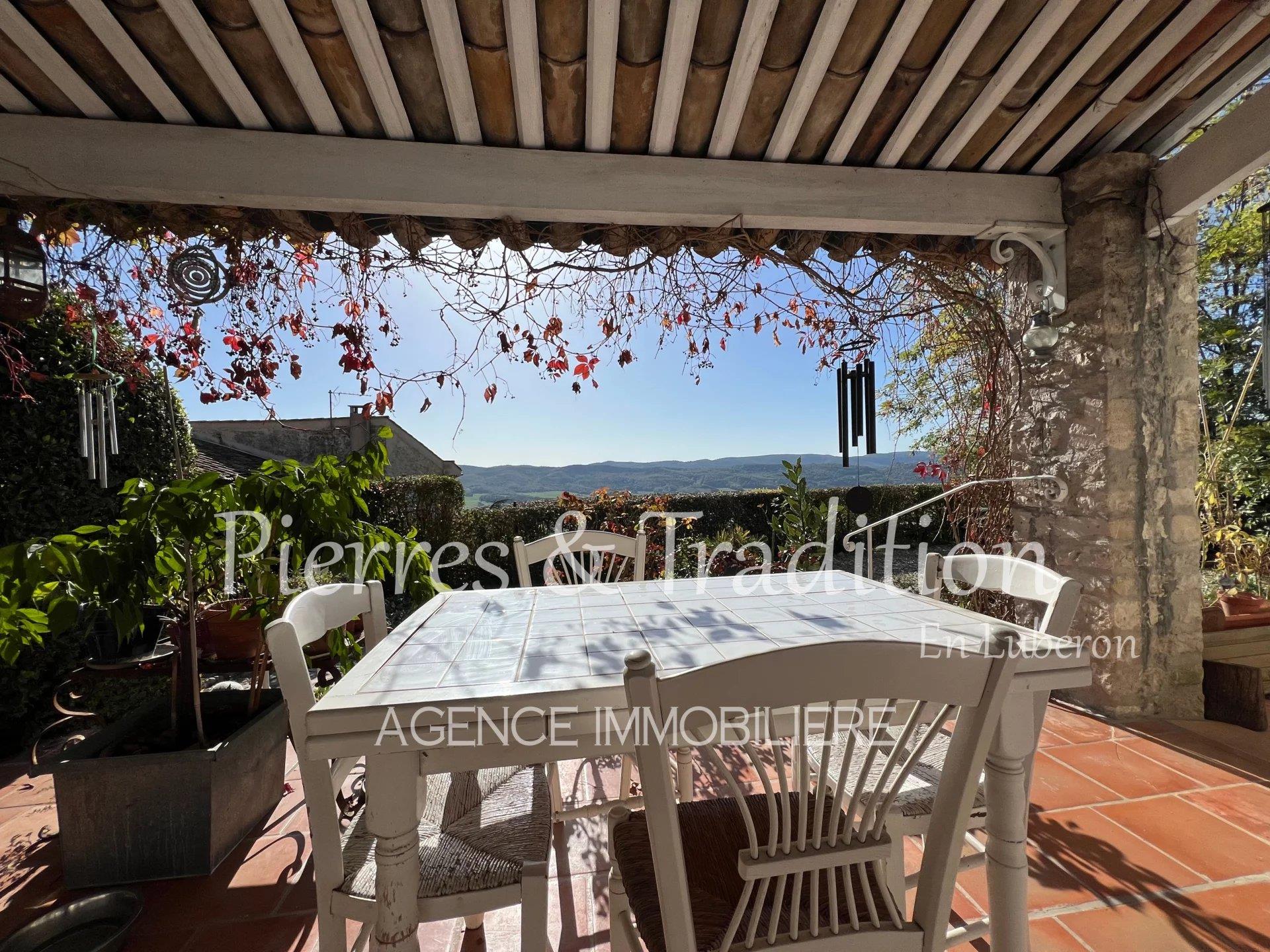 Maison à vendre, 102m², Reillanne