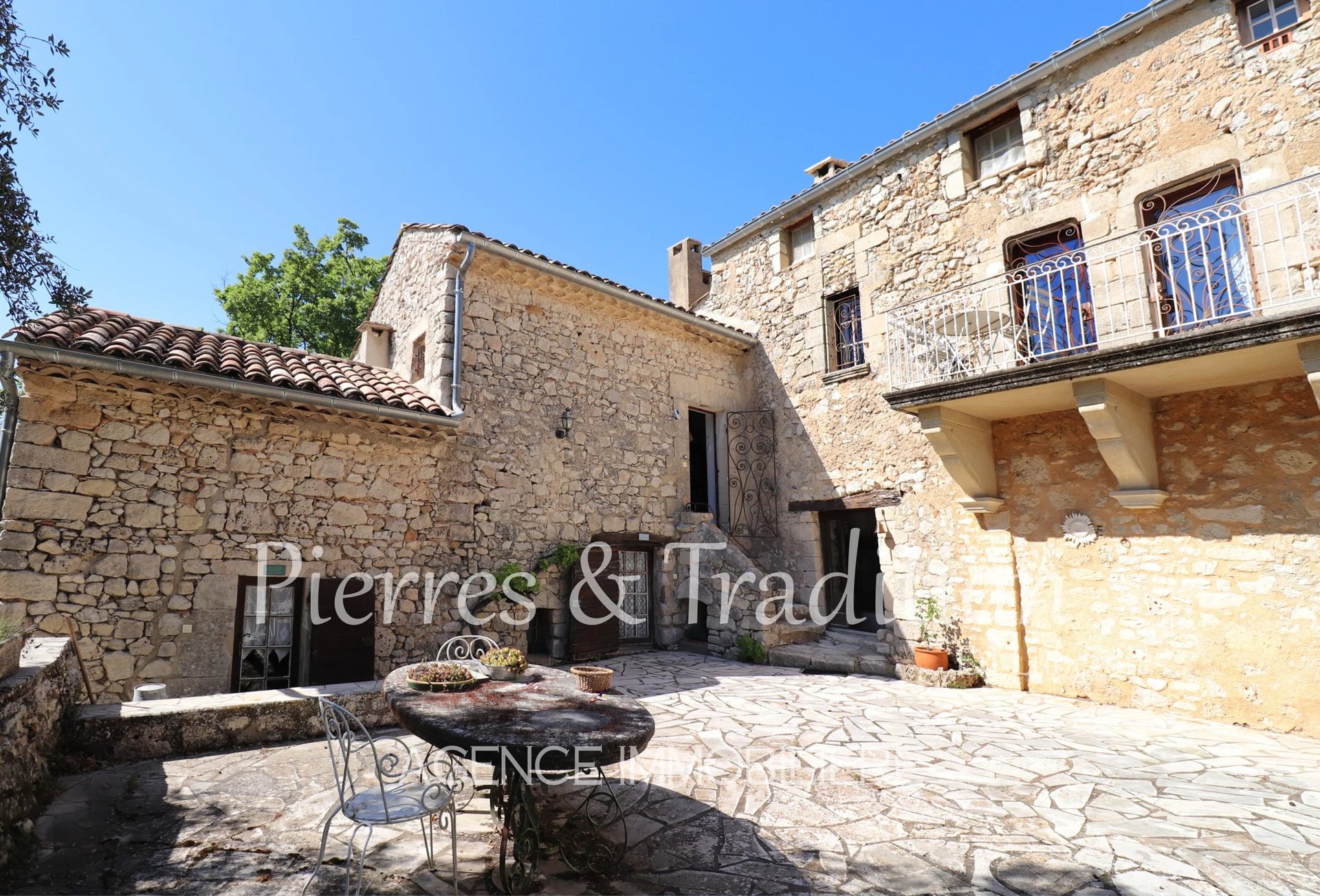 Maison à vendre, 482m², Reillanne