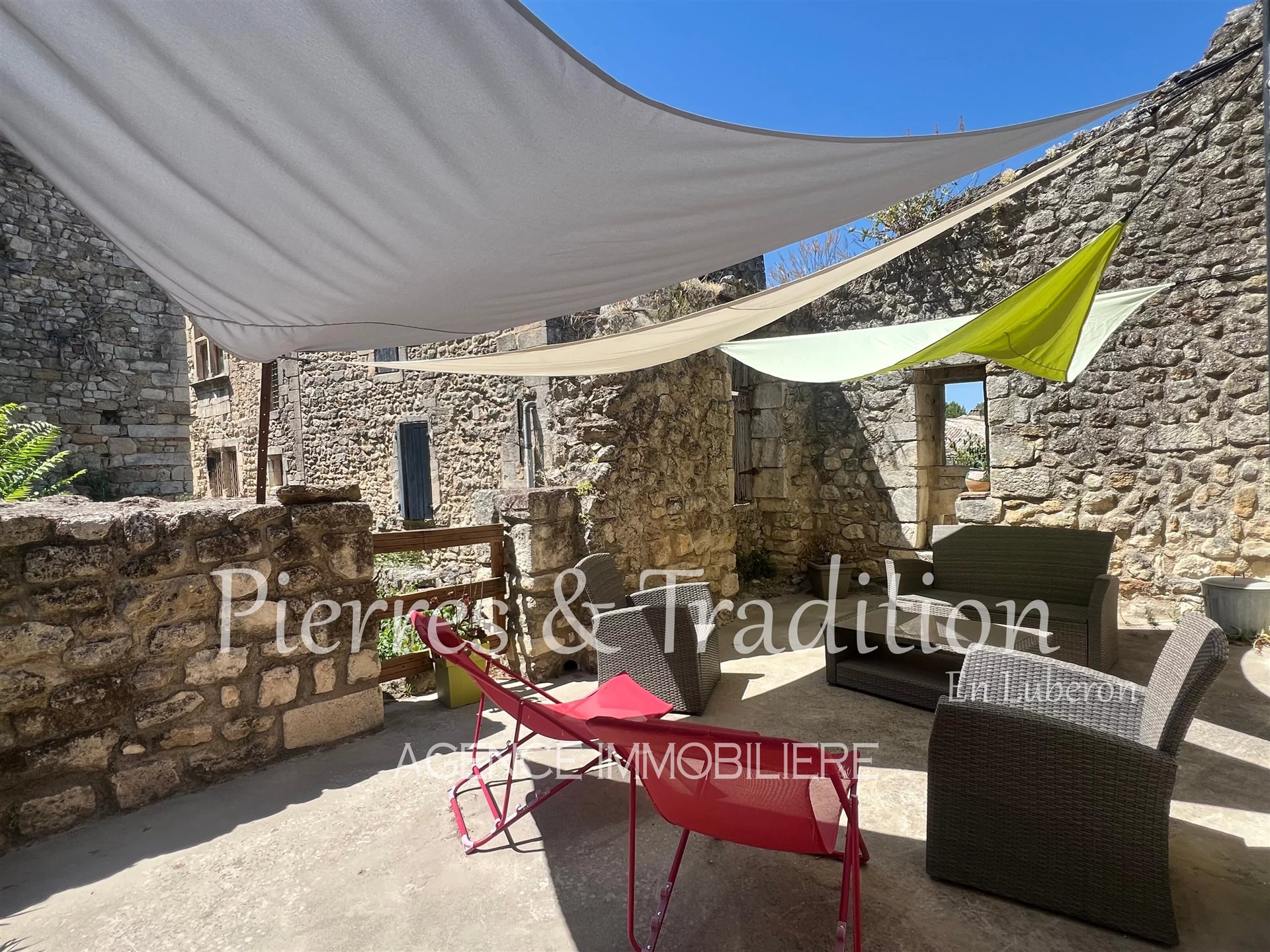 Maison à vendre, 79m², Oppède