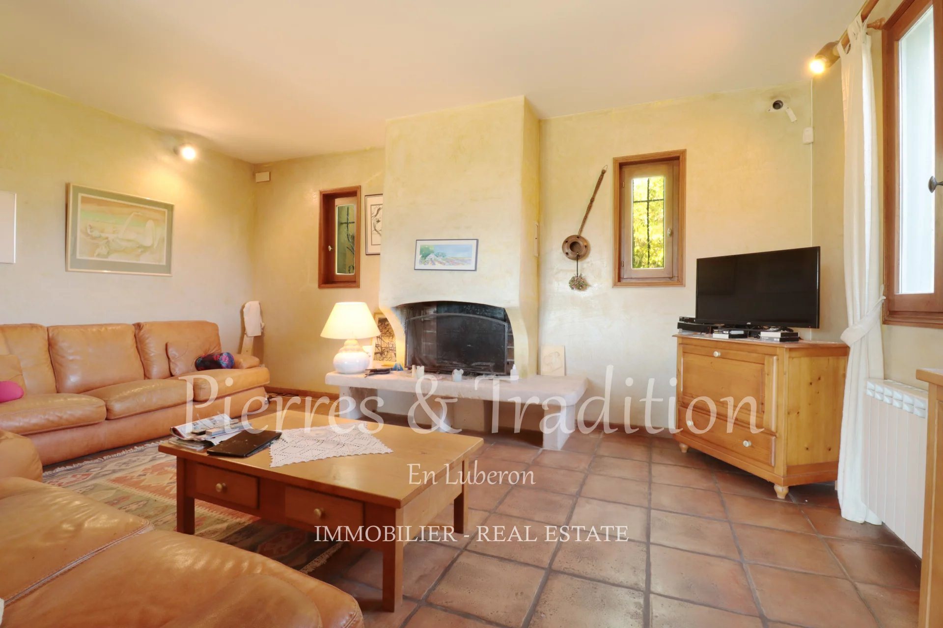 Maison à vendre, 223m², Saint-Saturnin-lès-Apt