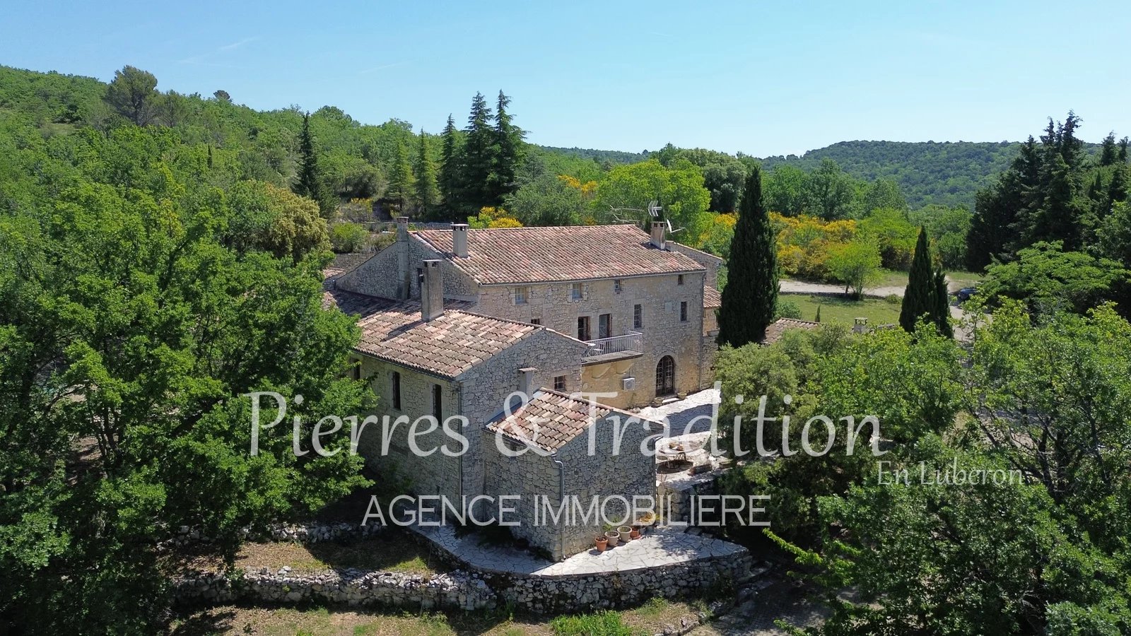 Maison à vendre, 482m², Reillanne