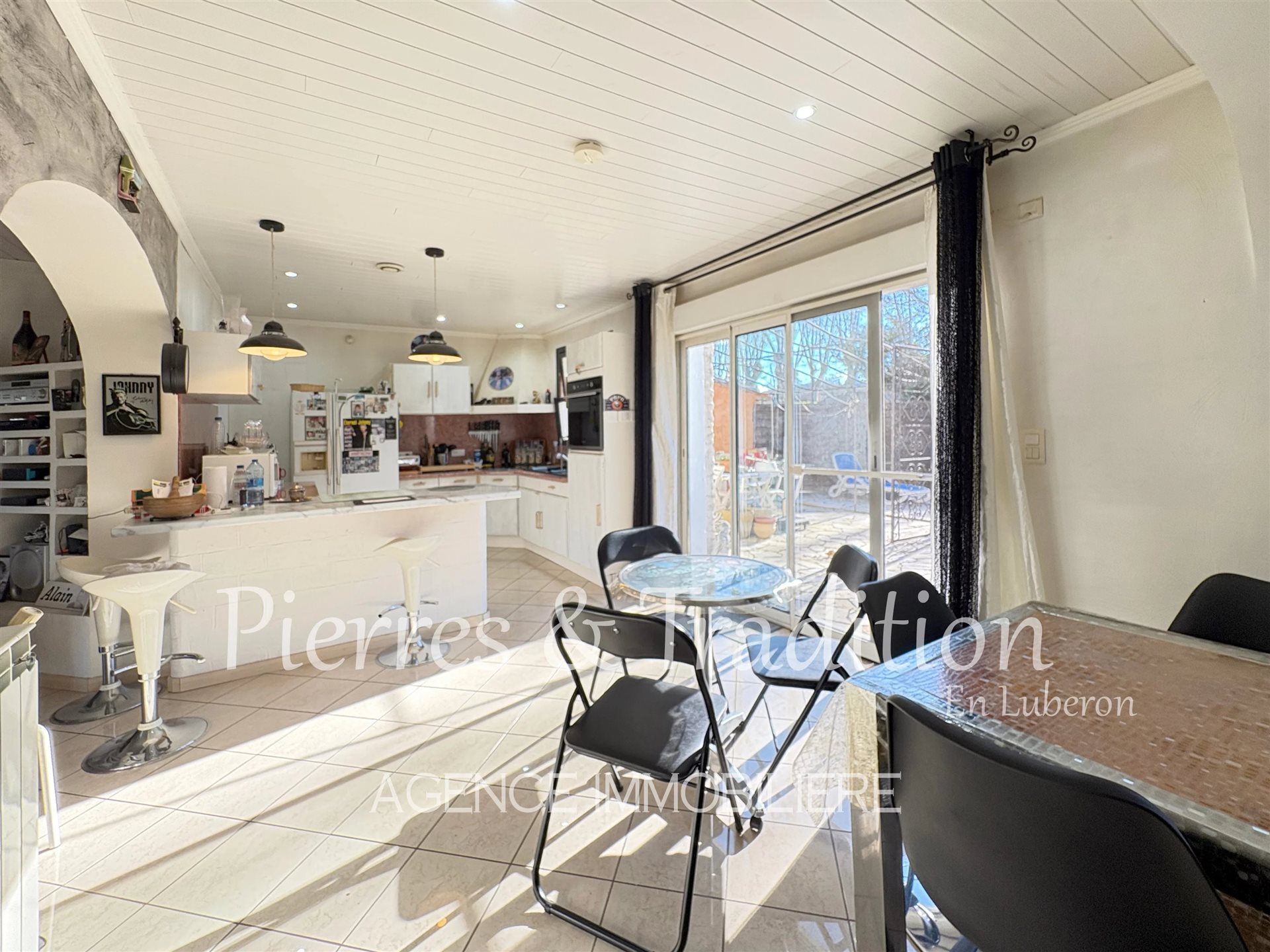 Maison à vendre, 90m², Céreste-en-Luberon
